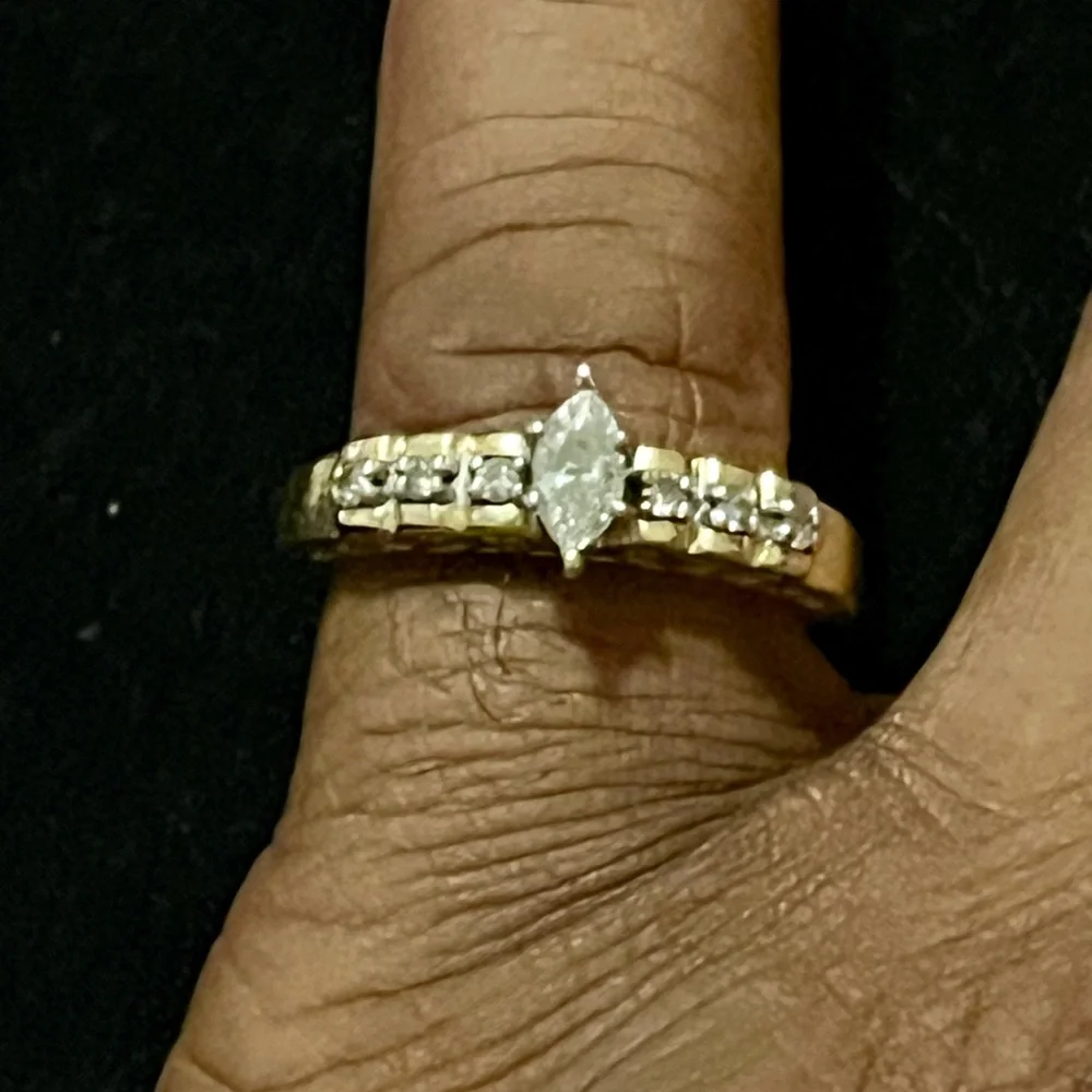 14K Yellow Gold Marquise Cut Natural Diamond Ring – 3.77g Size 7 - Picture 10 of 17